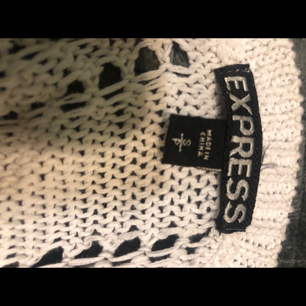 Sweater - Picture 2 of 2